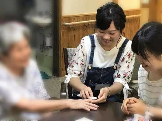 メインビジュアル背景画像
