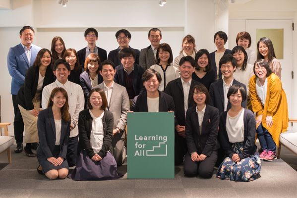 メインビジュアル背景画像