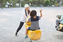 160051