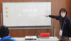 172811