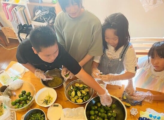 すだちポン酢づくり