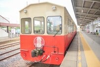 352224