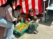 349356